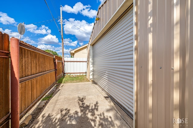 1103 E 43rd St, San Angelo, TX 76903 - view of patio / terrace