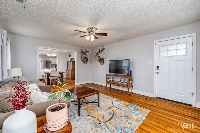 204 S Monroe St, San Angelo, TX 76901 - photo 5