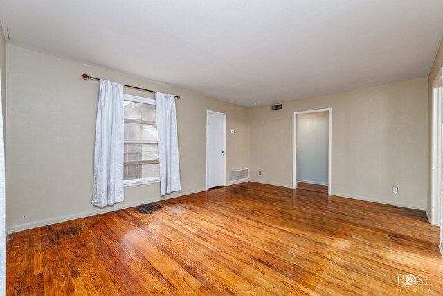 2519 Yale Ave, San Angelo, TX 76904 - empty room featuring light wood finished floors and baseboards