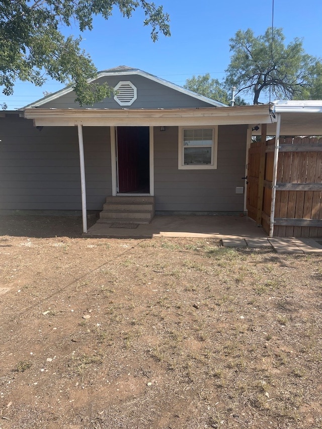 view of front of home