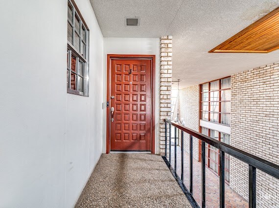 220-J Twohig Ave, San Angelo, TX 76901 - photo 11