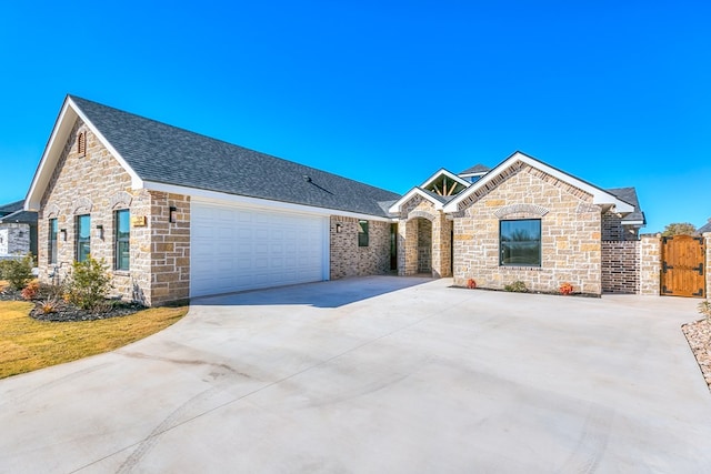 view of front facade with a garage