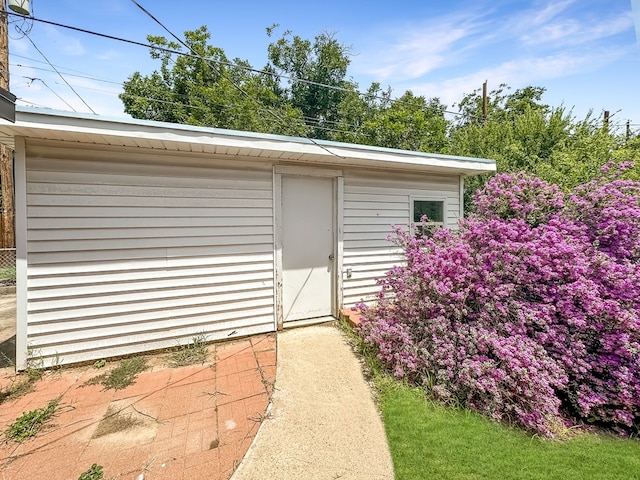 406 E 13th St, San Angelo, TX 76903 - photo 15
