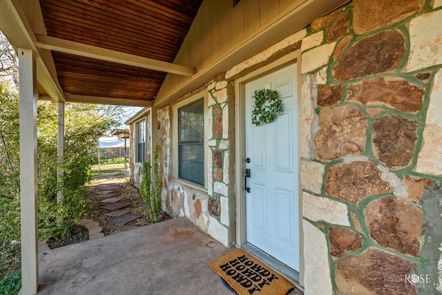 view of entrance to property