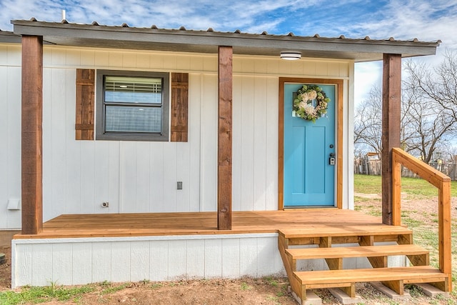 view of entrance to property