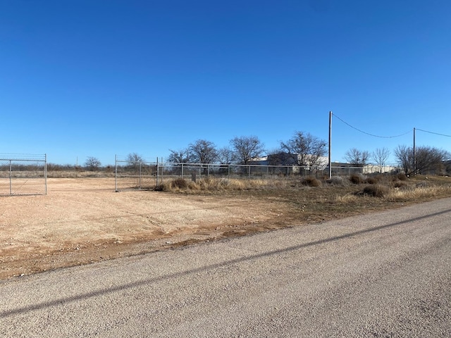 Listing photo 3 for 4276 Dan Hanks Rd, San Angelo TX 76904