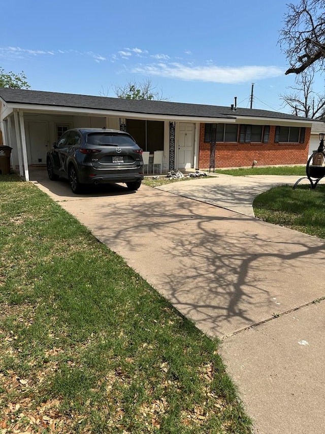 248 N Oxford Dr, San Angelo, TX 76901 - photo 2