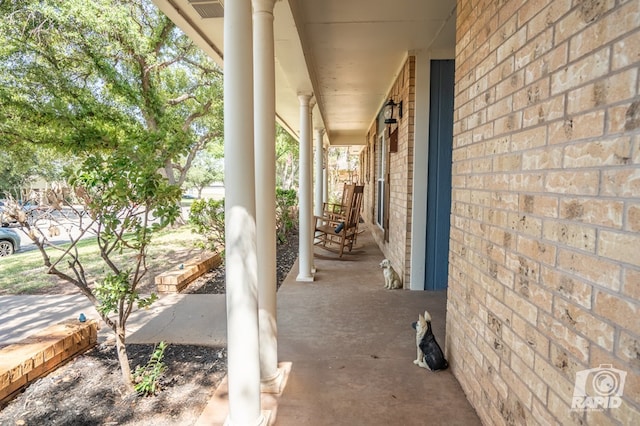 3709 Tridens Trl, San Angelo, TX 76904 - view of covered porch