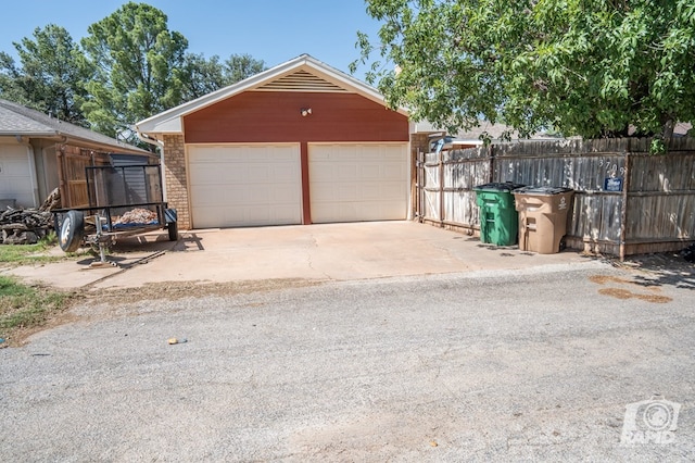 3709 Tridens Trl, San Angelo, TX 76904 - view of detached garage