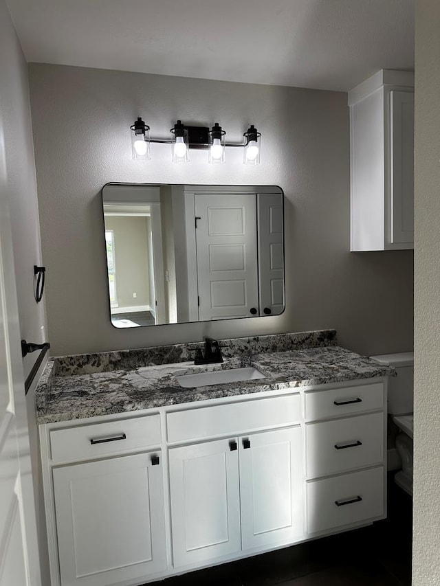 5610 Slayde St, San Angelo, TX 76904 - bathroom with vanity