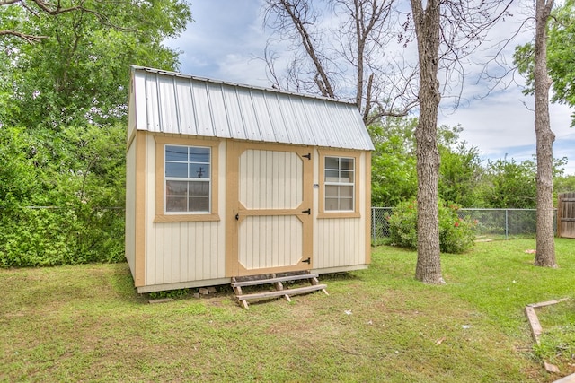 421 N Archer St, San Angelo, TX 76903 - view of shed