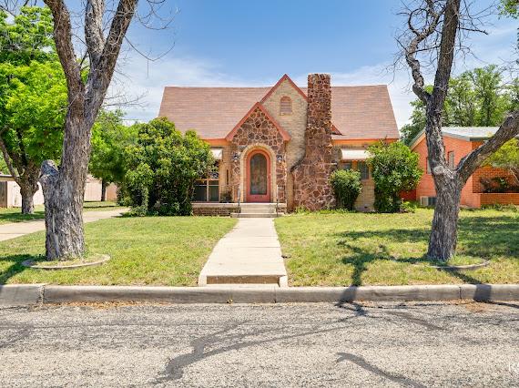 2229 Waco St, San Angelo, TX 76901 - photo 1