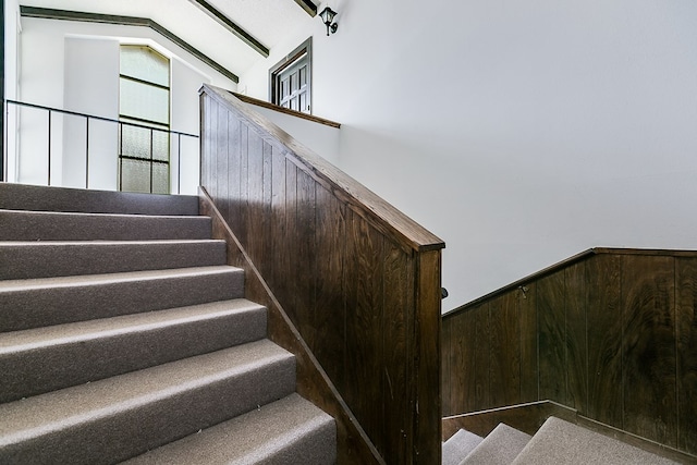 2472-D University Ave, San Angelo, TX 76904 - stairs with vaulted ceiling