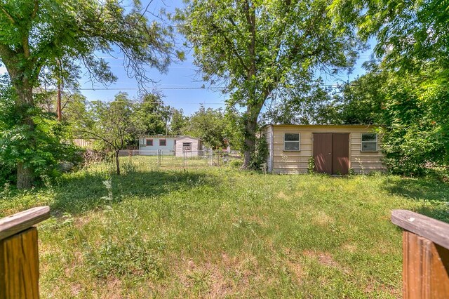 326 River Oaks St, San Angelo, TX 76903 - photo 18