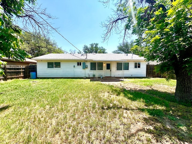 1013 Wynne Ave, San Angelo, TX 76905 - view of rear view of house