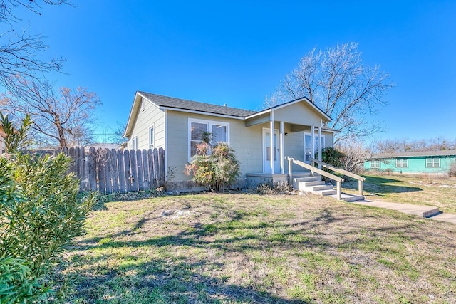 1221 Howard Ave, San Angelo, TX 76901 - view of front of home featuring roof with shingles