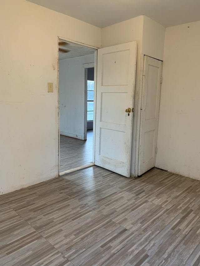 620 W 19th St, San Angelo, TX 76903 - unfurnished room with wood finished floors