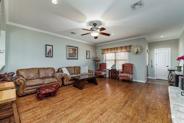 4641 Southland Blvd, San Angelo, TX 76904 - living area with a ceiling fan, crown molding, wood finished floors, recessed lighting, and baseboards