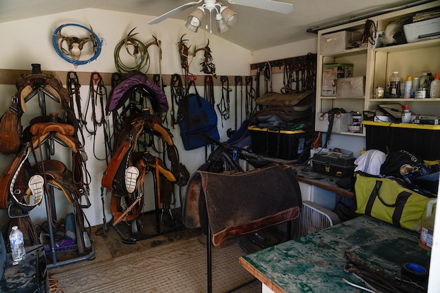 7229 Sun Ln, San Angelo, TX 76901 - view of horse barn
