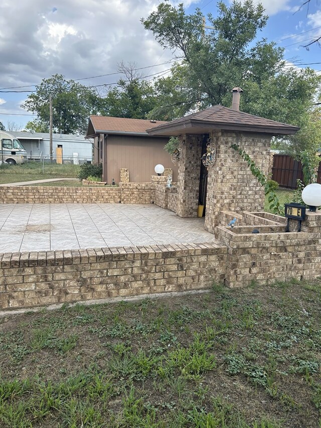 701 E 40th St, San Angelo, TX 76903 - photo 23