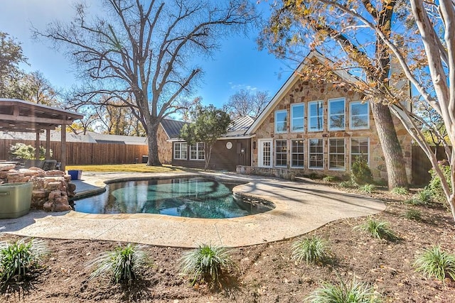 view of swimming pool featuring a patio