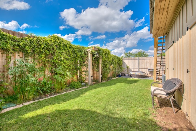 2030 Silver Creek Ct, San Angelo, TX 76904 - view of yard