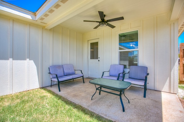 909 E 39th St, San Angelo, TX 76903 - view of patio with ceiling fan