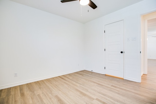909 E 39th St, San Angelo, TX 76903 - empty room with ceiling fan and light wood-type flooring