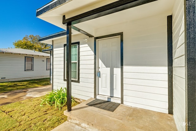 view of doorway to property