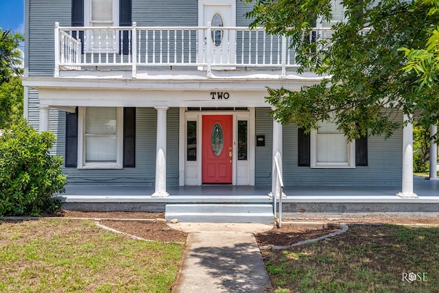 2 N Adams St, San Angelo, TX 76901 - entrance to property featuring covered porch and a balcony