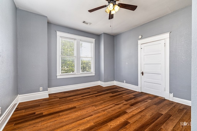 2 N Adams St, San Angelo, TX 76901 - spare room featuring wood finished floors, ceiling fan, and a textured wall