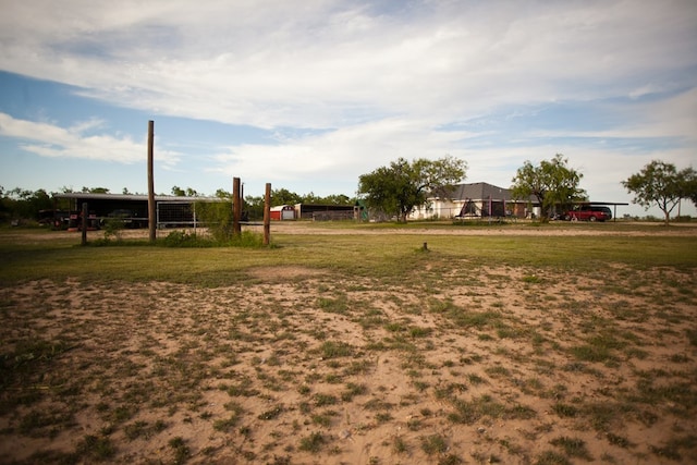 10581 Ballard Rd, San Angelo, TX 76901 - view of green lawn