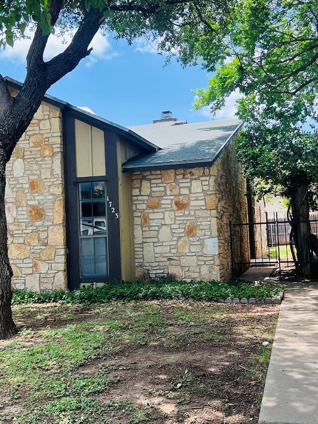 1723 Utah Ave, San Angelo, TX 76904 - view of exterior entry with stone siding