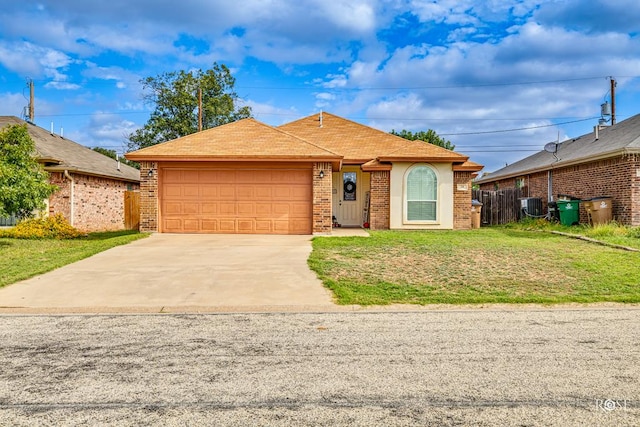 38 Amberwood Dr, San Angelo, TX 76905 - photo 1