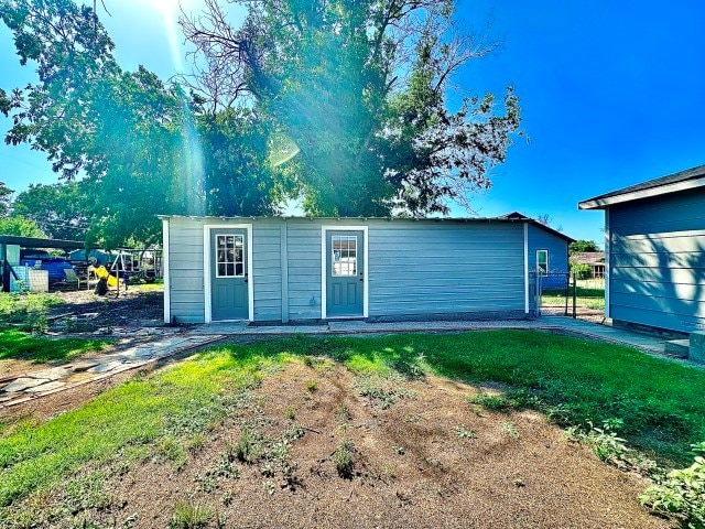 903 N 4th St, Ballinger, TX 76821 - photo 6