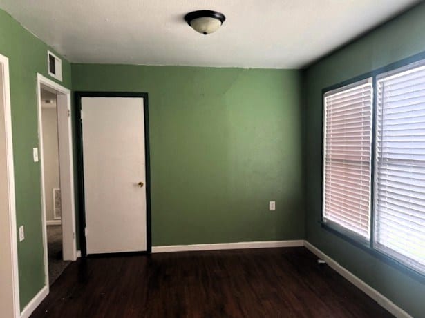 2312 W Harris Ave, San Angelo, TX 76901 - photo 3