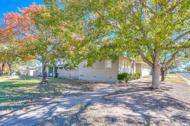 view of front of property