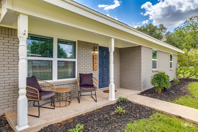 412 E Holmes Ave, Bronte, TX 76933 - view of covered porch