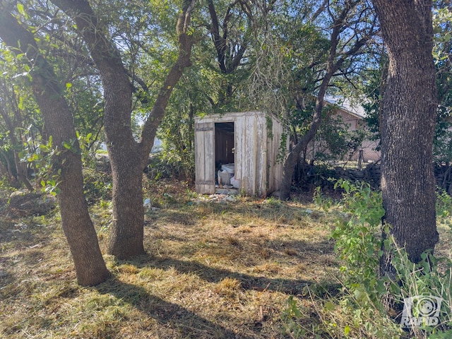 901 S Walnut St, Brady, TX 76825 - view of shed