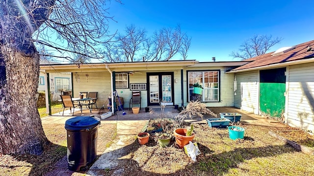 back of house featuring a patio