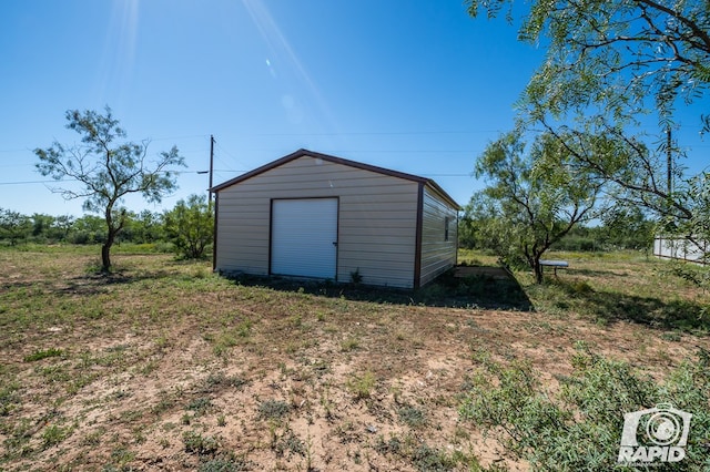 view of outdoor structure