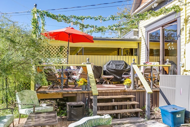 view of wooden deck