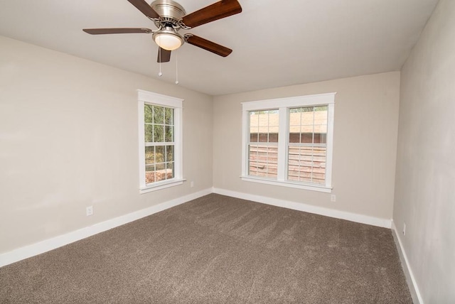 view of carpeted spare room