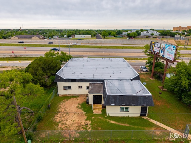 323 E 6th St, San Angelo, TX 76903 - drone / aerial view