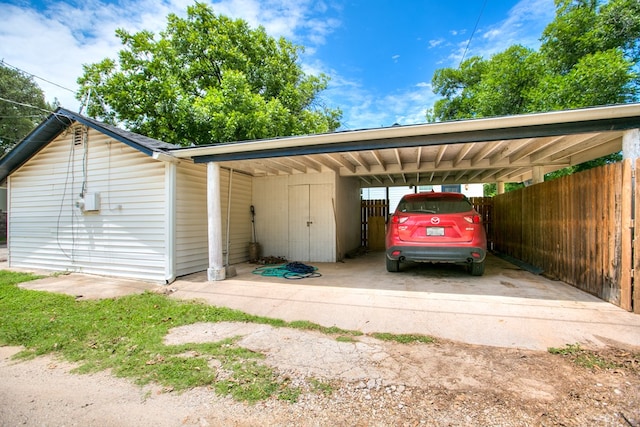 324 S Bishop St, San Angelo, TX 76901 - photo 40