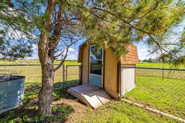 8881 Rust Rd, San Angelo, TX 76905 - view of outdoor structure with an outbuilding