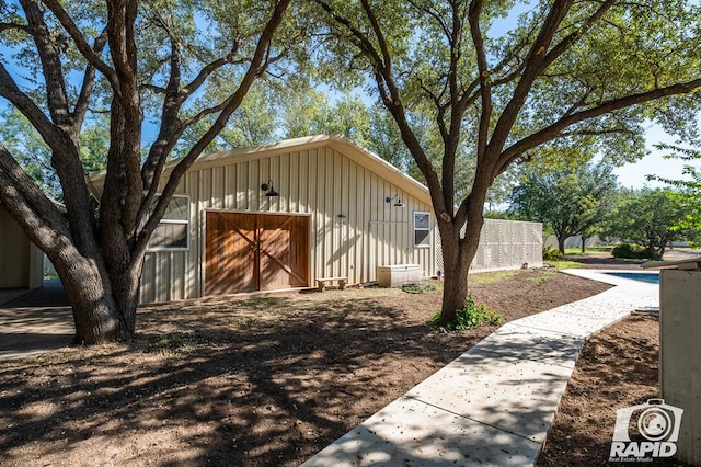 view of outbuilding