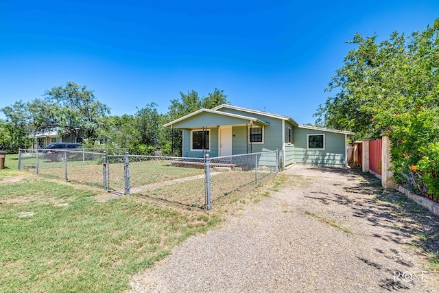 94 42nd St, San Angelo, TX 76903 - photo 4