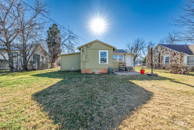 706 N Madison St, San Angelo, TX 76901 - rear view of property with a patio area