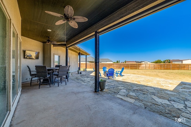 view of patio with ceiling fan